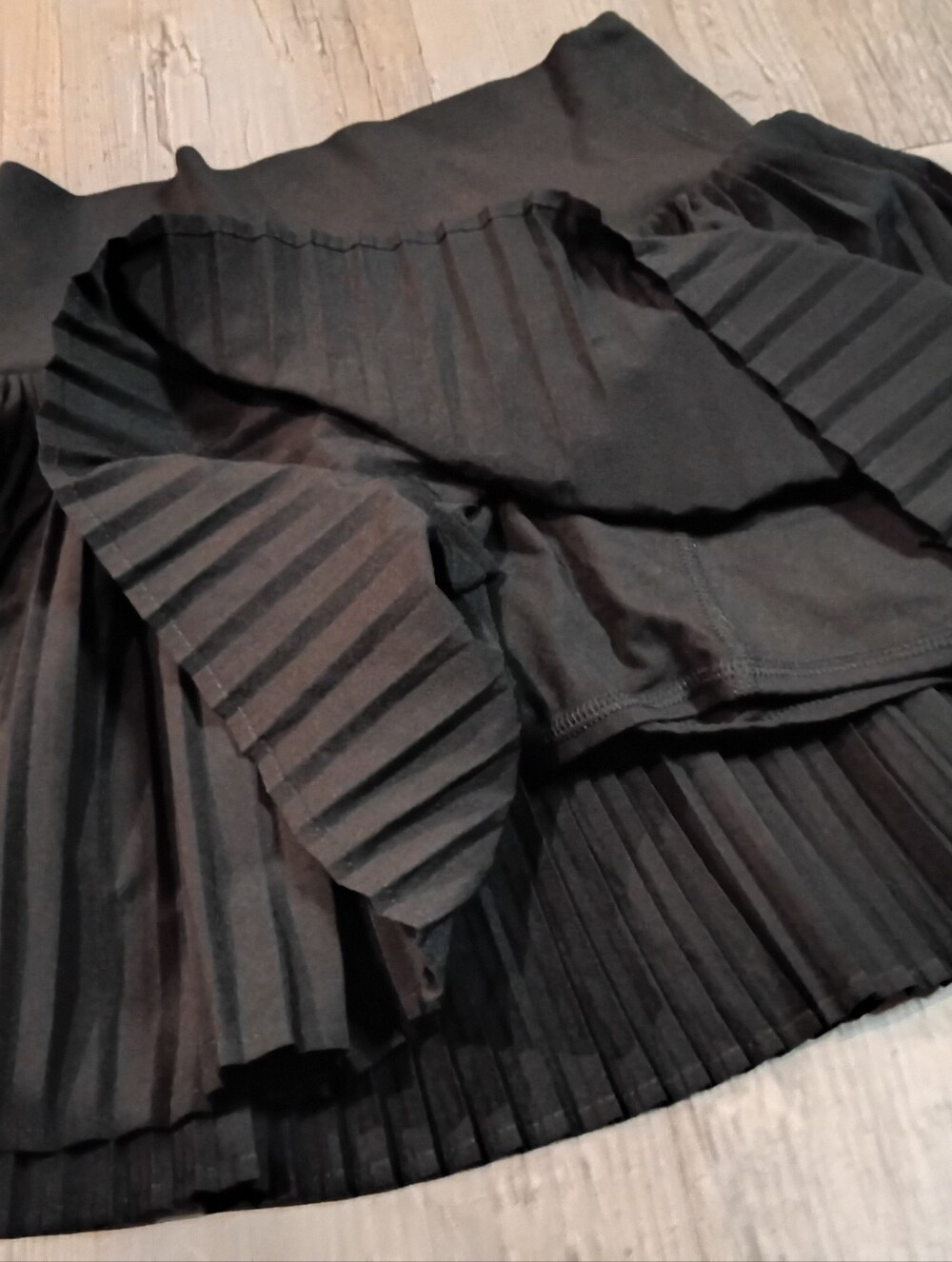 Skort - Picture 2 of 4